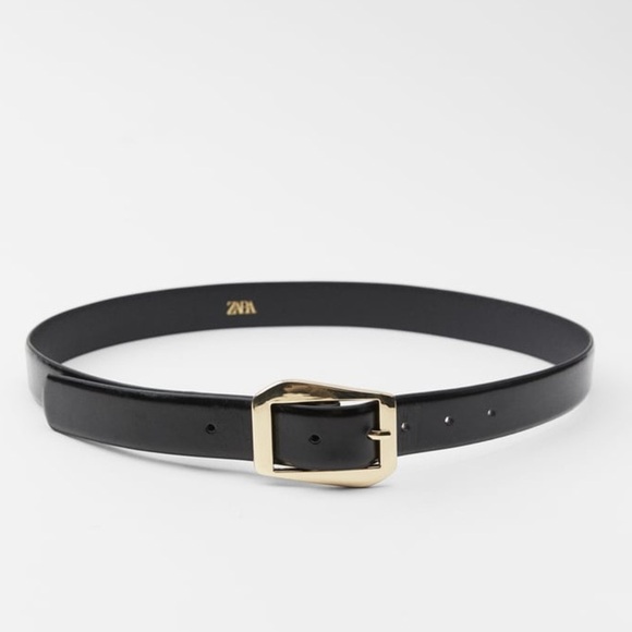 NWT. Zara Black Leather Belt. Size 30.